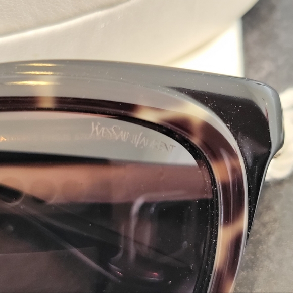 YVES SAINT-LAURENT Cateye sunglasses tortoise - Picture 3 of 5